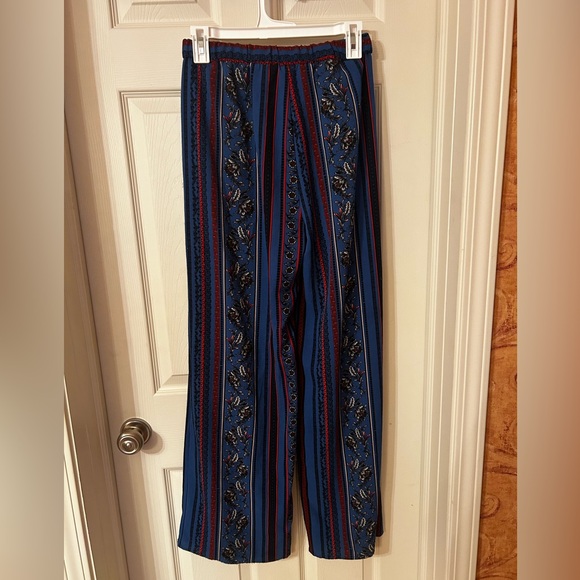 Women’s Pitaya Patterned Wide-Leg Pant - Picture 4 of 6